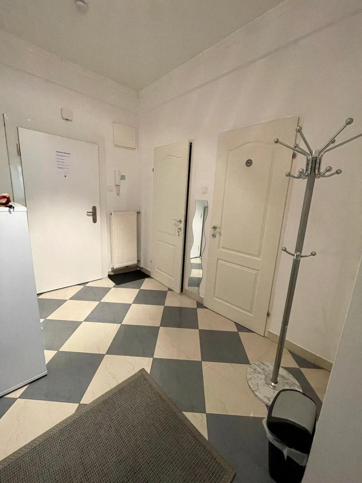 Gemutliche Wohnung Mit Super Lage Wien Eksteriør billede